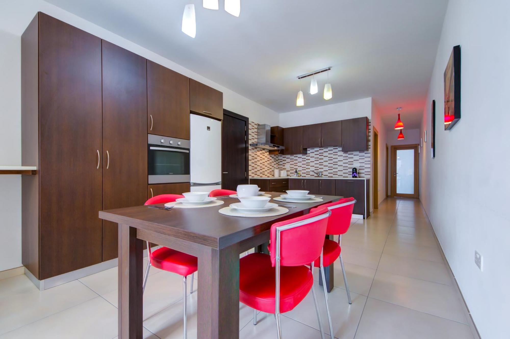 Prime Location, Modern Apartment In St Julian'S, Paceville, Apt 8 By Vaganza St. Julian's Exterior foto